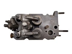 Глава на двигателя Chrysler JEEP 9035C049D 2041018 2.5 TD 2