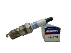 Запалителна свещ 41-979 ACDelco Chevrolet Ford GMC