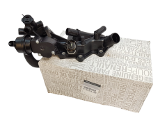 Корпус на термостат Renault 1.2 TCe 110601560R Нов оригинал