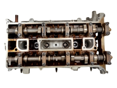 Глава на двигателя Ford 1S7G-6090-AX 1S7G-6A271-CE 1.8 16V CSDA