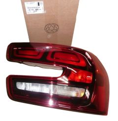 Лампи Права Задна част Оригинал 9816431380 Citroen