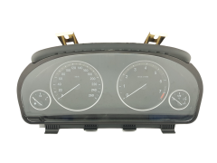 Тахометър BMW X5 9348711-01 2615528-03 Johnson