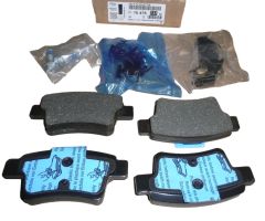 Спирачни накладки Задна част Нов оригинал 1647873780 Citroen C4 Picasso