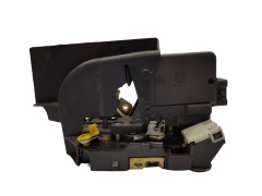 Заключване на врати Вдясно Преден край 7701038406 Renault Laguna I Vachette 11379