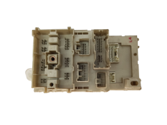 Кутия с предпазители Toyota 82733-42080 Denso 19875