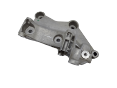 Скоба на двигателя 117105124R 1.6DCi Renault Nissan 1519
