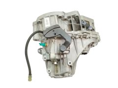 Скоростна кутия Нов оригинал TL8003 TL8B003 8201088733 Dacia Duster 2.0 4x4