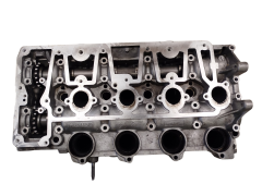 Глава на двигателя Citroen Peugeot Ford 9688418110 C01 0200HL 2.0 HDI TDCI