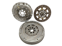 Двумасово колело + съединител 7701478942 LUK 7701476589 2.0DCI Renault