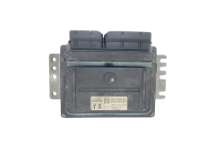 Шофьор Nissan MEC32-040 L4 YX Hitachi 62316
