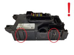 Кутия с предпазители Opel 13308950 28189302 401154265 GM Delphi