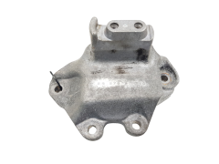 Скоба на двигателя 9807981780 1.6 HDI Peugeot 308