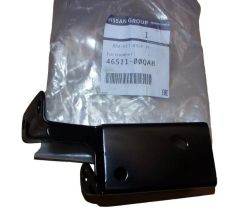 Монтажна скоба Нов оригинал 4651100QAB 7701053596 Renault Nissan