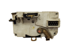 Заключване на врати Ляво Преден край 9135H3 Peugeot 306 Kiekert 10678