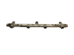 Релса за впръскване Renault Espace 2 0132418 A1 AMD47615