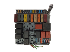 Кутия с предпазители Fiat Iveco 51905216 18941