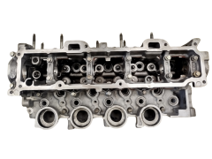 Глава на двигателя Citroen Peugeot Ford 9636896880 0200CN 1.4 HDI 3