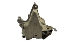 Скоба на двигателя Łapa VW Seat Skoda Audi 04E199275