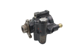 Помпа за сервоуправление 8200709233 2,2 DCI Renault