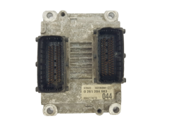 Контролер на двигателя Fiat 0467778770 0261204983 Bosch