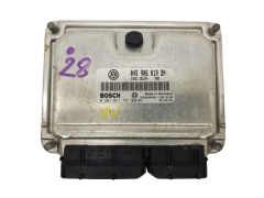 Контролер на двигателя VW 045906019BN 0281011721 Bosch