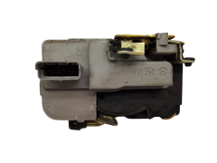 Заключване на врати Вдясно Преден край 9136J1 Peugeot 206 Valeo 10640