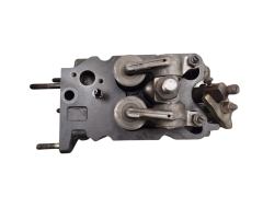 Глава на двигателя Rover 825 9035C049D 2041018 2.5 TD VM97A 2