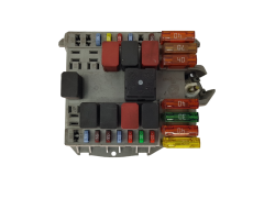 Кутия с предпазители Fiat 51763772 Delphi 19991