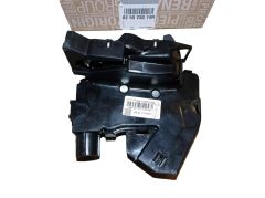 Заключване на врати Вдясно Задна част Оригинал 825023014R Renault