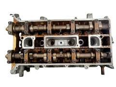 Глава на двигателя Ford 1S7G-6090-AX 1S7G-6A271-CE 1S7G-6A272-BG 1.8 16V CSDA