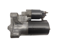 Стартер 8200186148 0001106023 Bosch 2.0 Renault