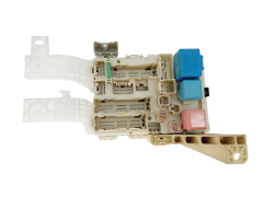 Кутия с предпазители 82730-0D290 Toyota 37879