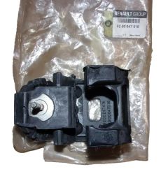 Поправка Нов оригинал 8200047018 Renault