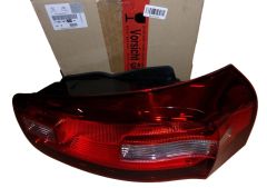 Лампи Вдясно Задна част Нов оригинал 9676120680 Citroen C4 Picasso 2