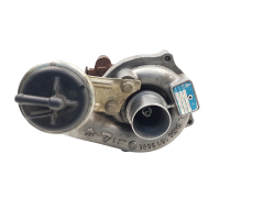 Турбокомпресор 54359700000 54391015080 8200409830 1.5 DCI Renault Nissan 1002