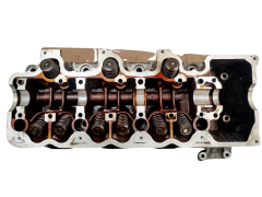 Глава на двигателя Mercedes-Benz R1120161001 2.4 V6 112911 2