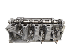 Глава на двигателя 110421067R 949707F0 1.5 dci Renault Nissan 2010