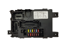 Кутия с предпазители Fiat 00517986150 28122166 97RI-010040 Delphi 19627