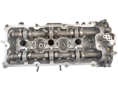 Глава на двигателя Renault Nissan L-8J1 7701474129 3.5 V6 V4Y715