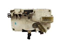 Заключване на врати Ляво Преден край 9135H8 Peugeot 406 Kiekert 10753