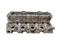Глава на двигателя 9643477110 1.4 HDI 8v 1.4 TDCi Citroen Peugeot Ford 421