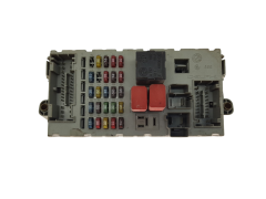 Кутия с предпазители Fiat 51744898 NPL 46520600 CPL Delphi 20511
