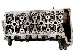 Глава на двигателя BMW 211752101 85802630401 2.0 16V B47C20B