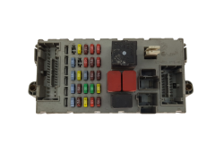 Кутия с предпазители Fiat 51744898 NPL 46520600 CPL Delphi 20618