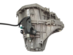 Скоростна кутия Нов TL4013 TL4A013 7701700563 Renault Laguna 3 1.5dCi