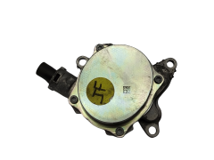 Вакуумна помпа 146500021R 2.0 dCi Renault Opel Nissan 18 000km