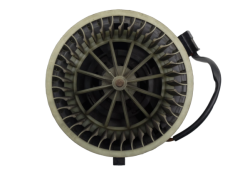 Вентилатор VW Audi 893819021 3137020009 Bosch 1025