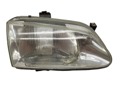 Фарове Вдясно 260101792R Megane Scenic Renault Valeo