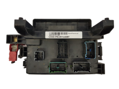 Кутия с предпазители Chrysler P04692026AC