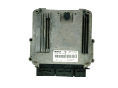 Шофьор 0281019147 237102213R 237102720R Renault Bosch 32176